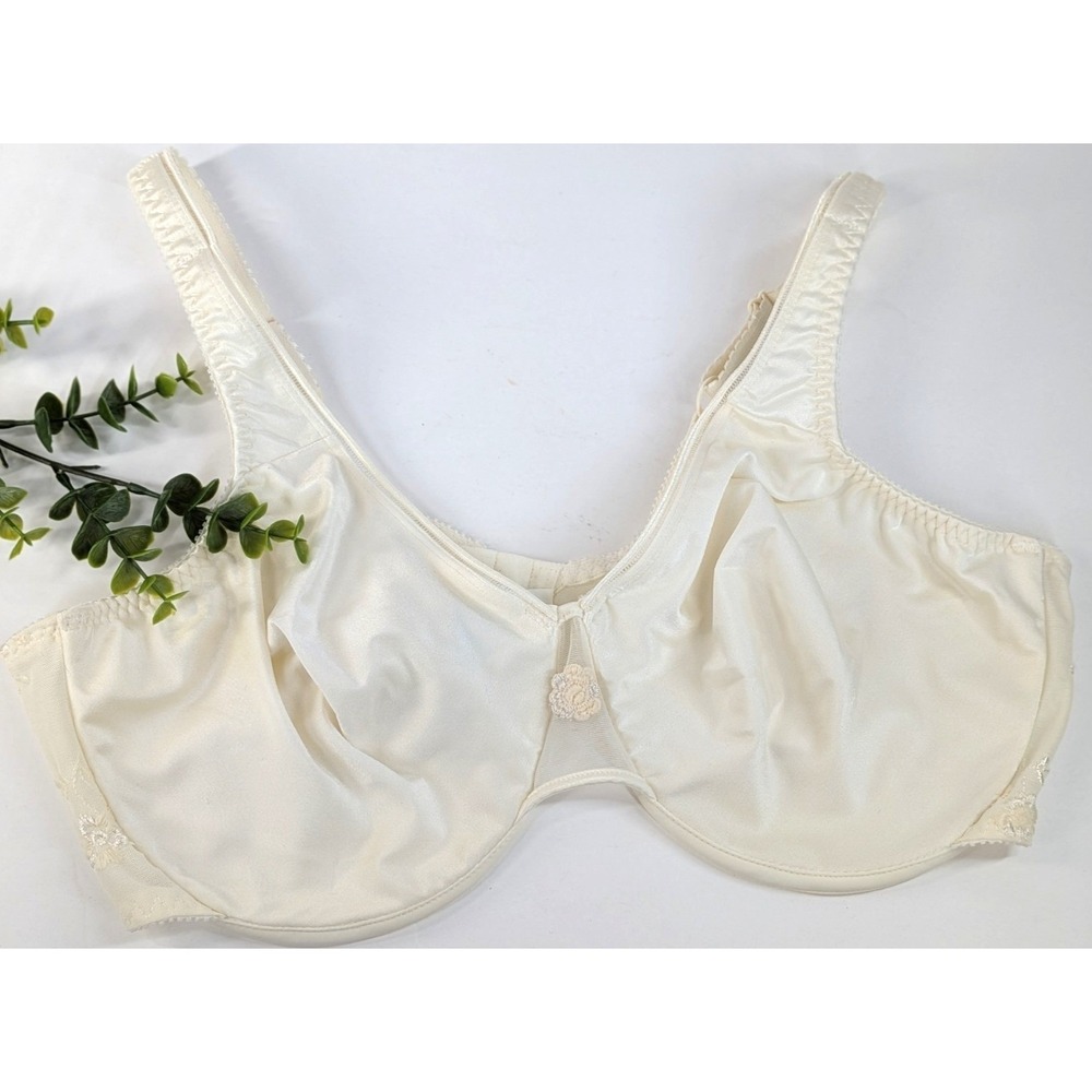 BRIDAL💋Vntg Olga 42C Ivory Satin Underwire Bra Unlined Coquette Lace Trim Nylon
